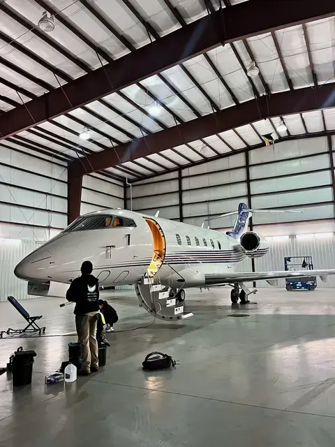 Bombardier Challenger 3500 detailed by Pristine Jets, photo 2 of 59