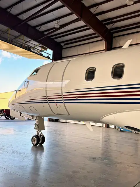 Bombardier Challenger 3500 detailed by Pristine Jets, photo 20 of 59