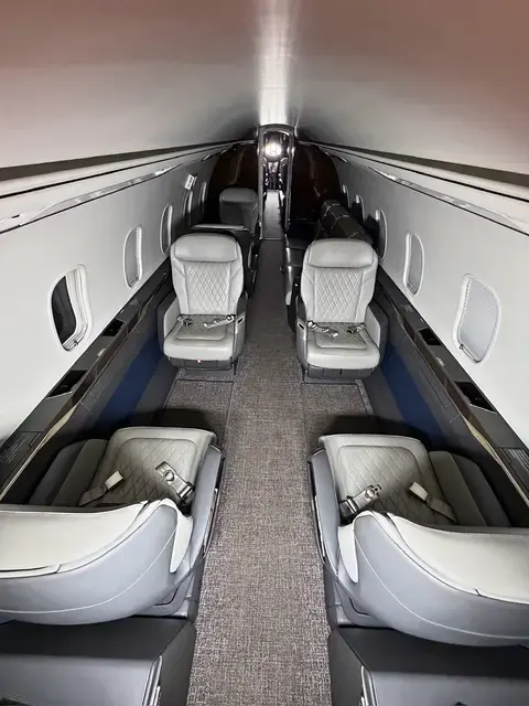 Bombardier Challenger 3500 detailed by Pristine Jets, photo 33 of 59