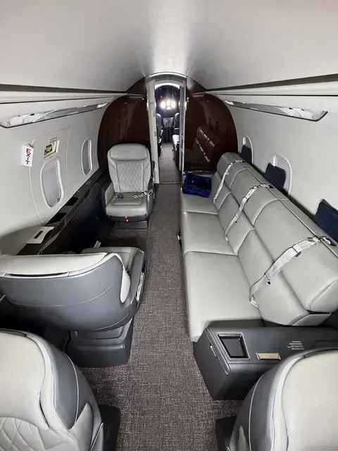 Bombardier Challenger 3500 detailed by Pristine Jets, photo 34 of 59