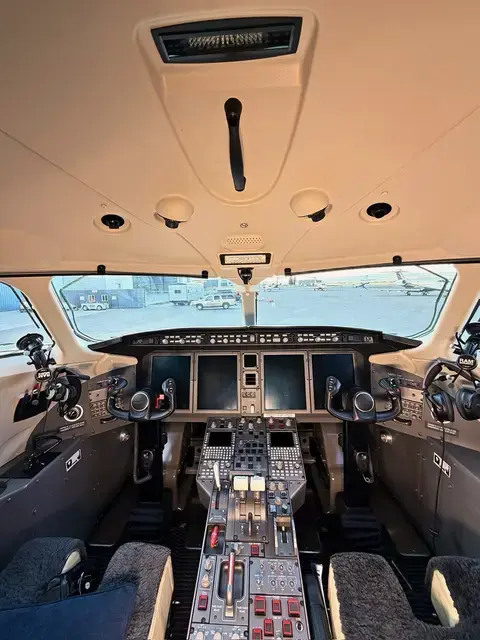 Bombardier Challenger 3500 detailed by Pristine Jets, photo 54 of 59