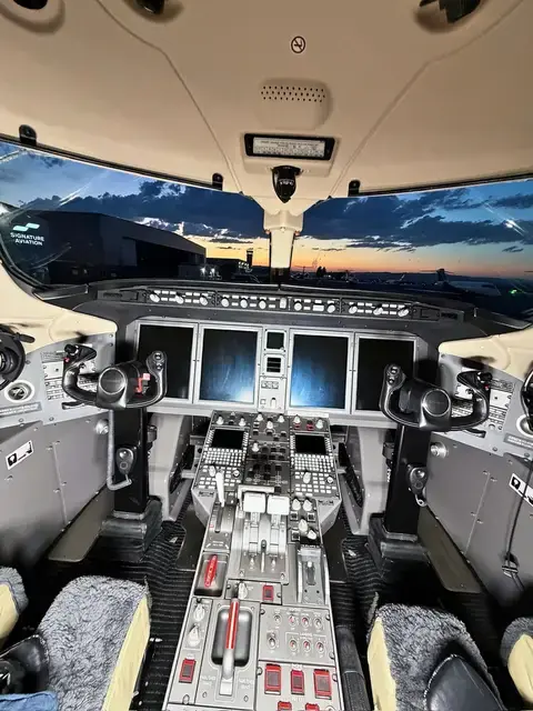 Bombardier Challenger 3500 detailed by Pristine Jets, photo 56 of 59