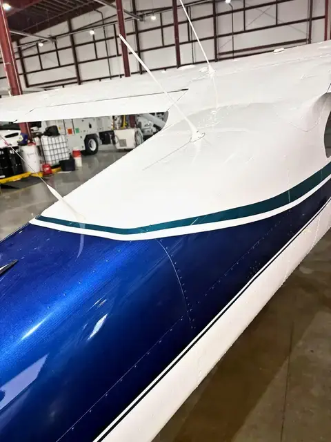 Cessna 180 (Teal/Navy) detailed by Pristine Jets, photo 11 of 36