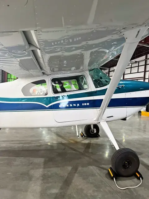 Cessna 180 (Teal/Navy) detailed by Pristine Jets, photo 15 of 36
