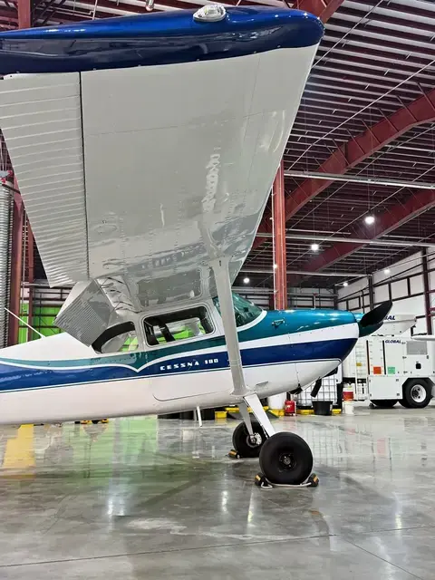 Cessna 180 (Teal/Navy) detailed by Pristine Jets, photo 28 of 36
