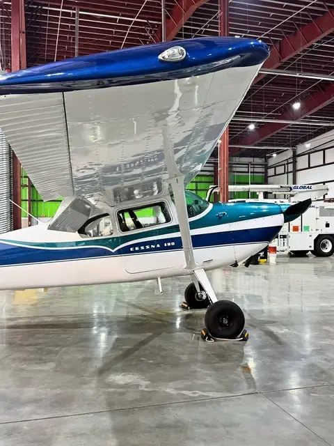 Cessna 180 (Teal/Navy) detailed by Pristine Jets, photo 29 of 36