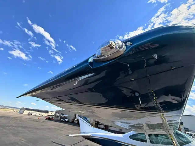 Cessna 182/206 (Teal/Gold) detailed by Pristine Jets, photo 8 of 8