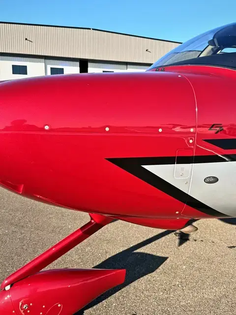 Cirrus SR22 (Red Carbon) detailed by Pristine Jets, photo 3 of 14