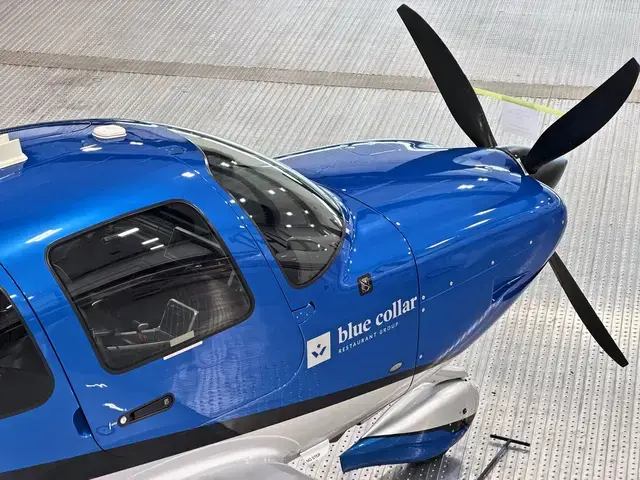 Cirrus SR22 (Royal Blue) detailed by Pristine Jets, photo 9 of 22