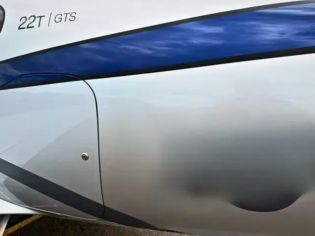 Cirrus SR22T GTS Platinum detailed by Pristine Jets, photo 18 of 40