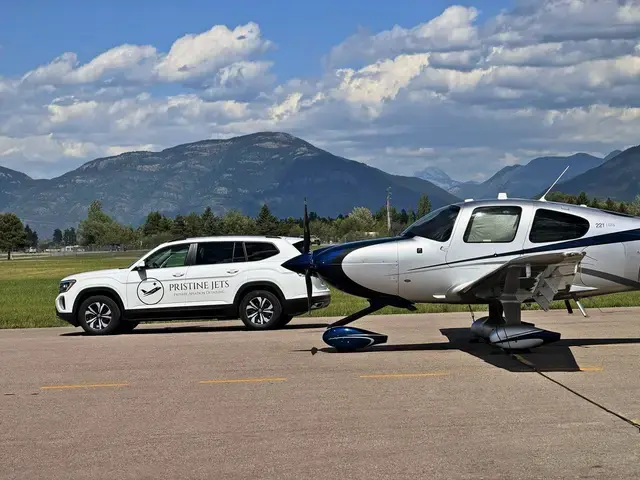 Cirrus SR22T GTS Platinum detailed by Pristine Jets, photo 25 of 40