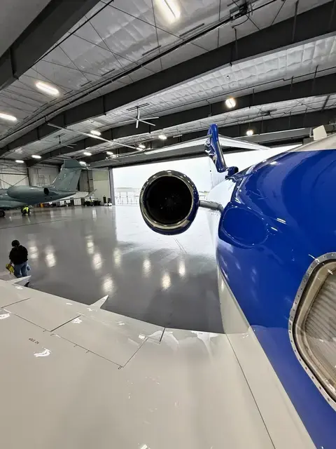 Embraer Phenom 300 detailed by Pristine Jets, photo 32 of 43