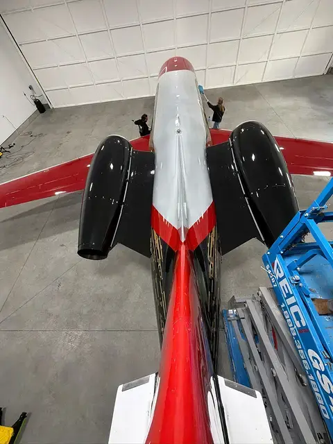 Embraer Phenom 300 detailed by Pristine Jets, photo 34 of 43
