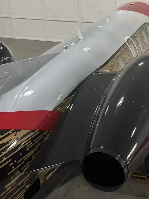 Embraer Phenom 300 detailed by Pristine Jets, photo 39 of 43