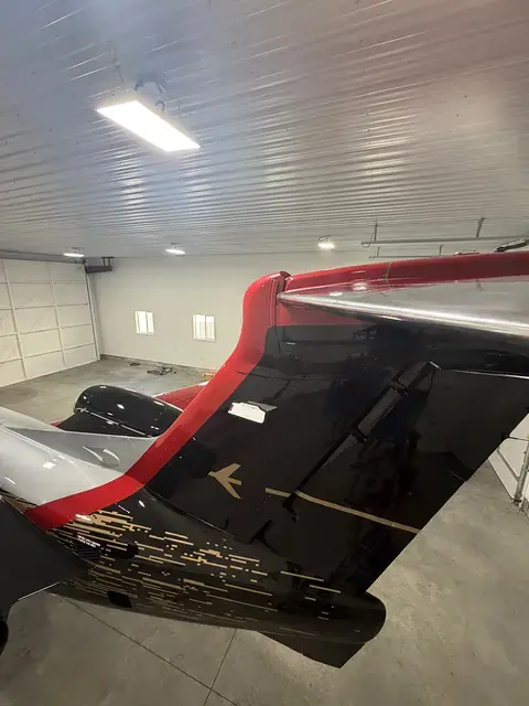 Embraer Phenom 300 detailed by Pristine Jets, photo 42 of 43