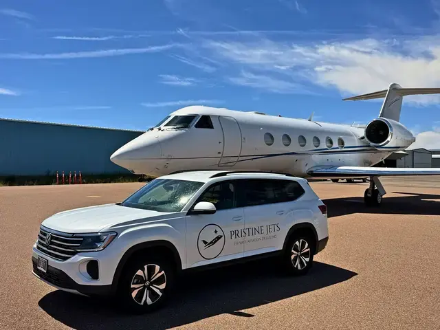 Gulfstream GIV detailed by Pristine Jets, photo 13 of 51