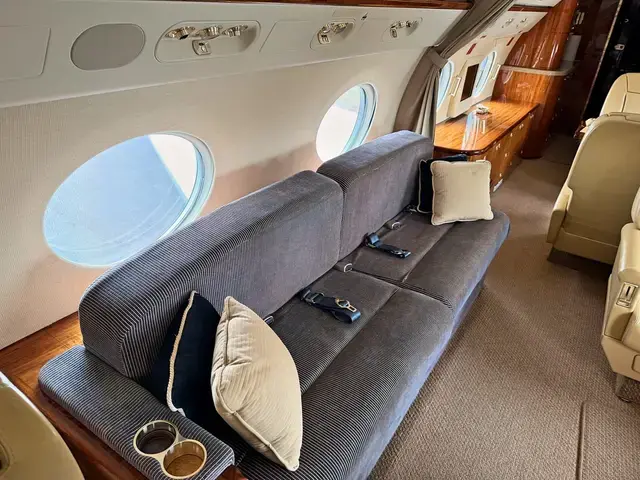 Gulfstream GIV detailed by Pristine Jets, photo 22 of 51