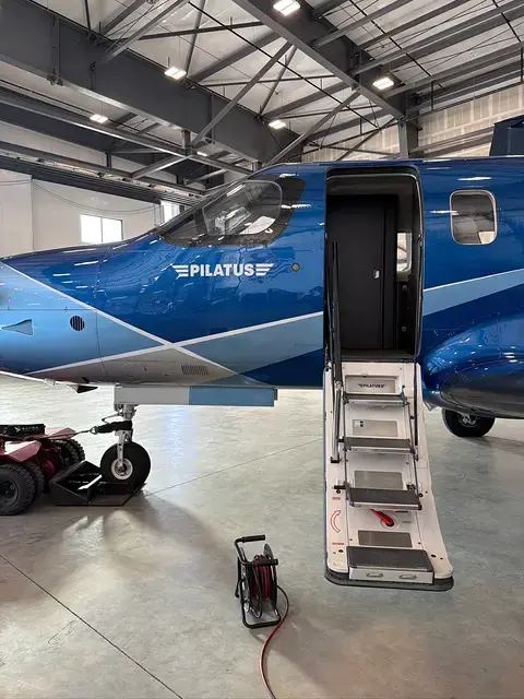 Pilatus PC-12 (Metallic Blue) detailed by Pristine Jets, photo 4 of 11