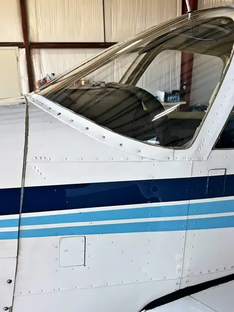 Piper Cherokee (Navy/Light Blue) detailed by Pristine Jets, photo 2 of 26