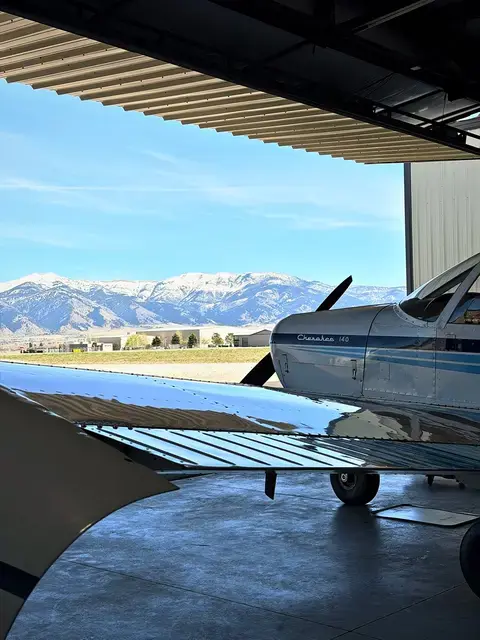 Piper Cherokee (Navy/Light Blue) detailed by Pristine Jets, photo 15 of 26