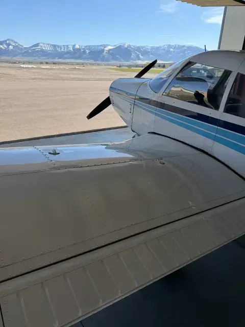Piper Cherokee (Navy/Light Blue) detailed by Pristine Jets, photo 21 of 26