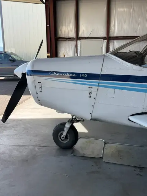 Piper Cherokee (Navy/Light Blue) detailed by Pristine Jets, photo 24 of 26